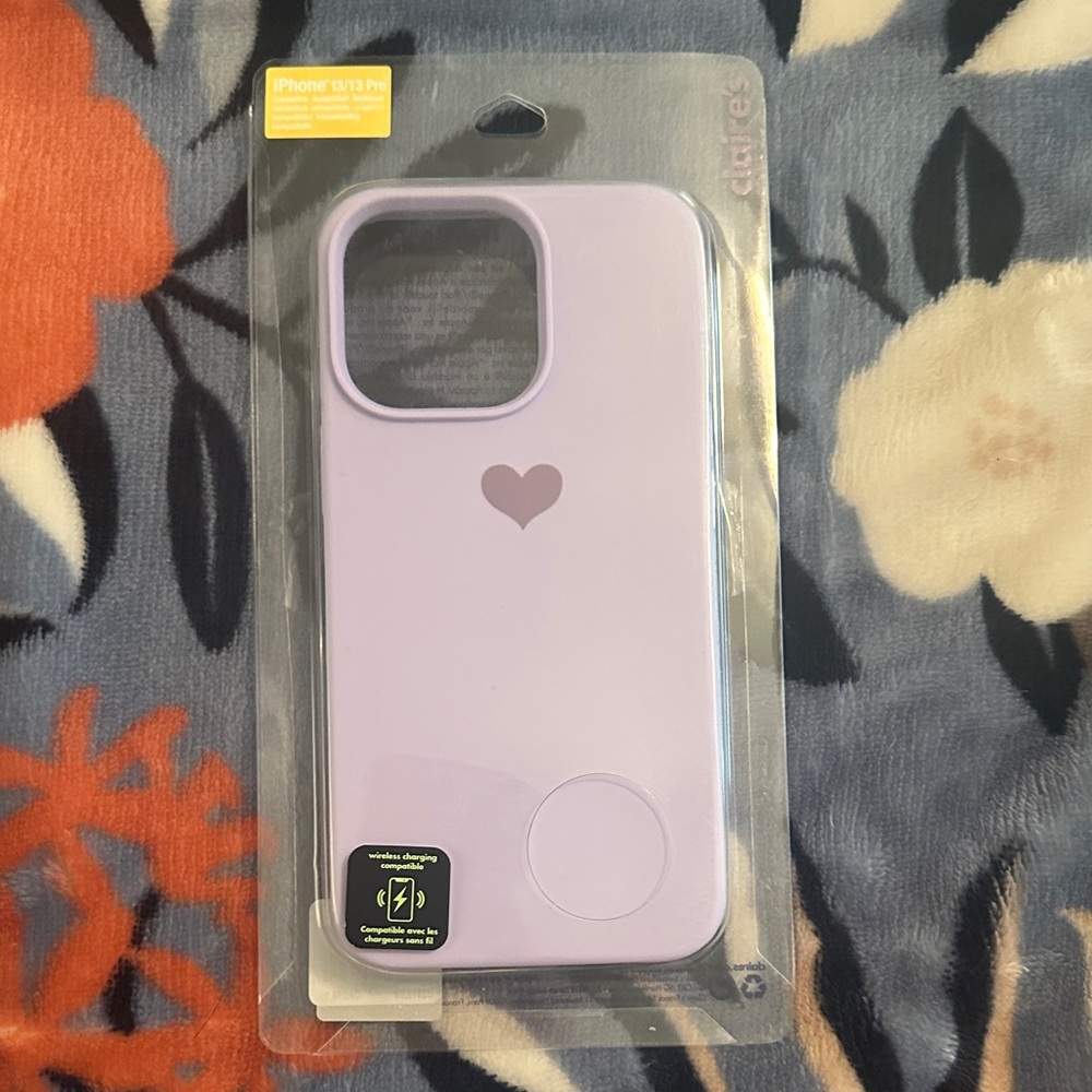 Claire’s Lavender Heart iPhone 13/13 Pro Case